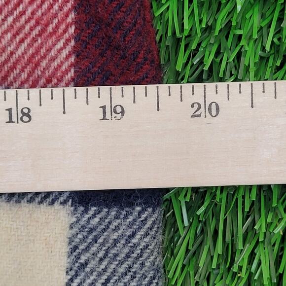 Vintage 80s Woolrich Wool Flannel Shirt Medium 20x28 Plaid - Picture 9 of 11